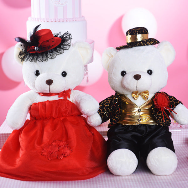 Benny and Bella Bear Just Married