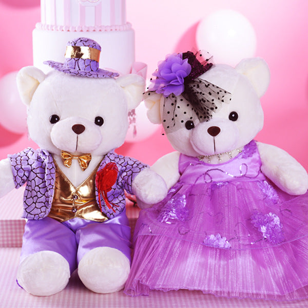 Benny and Bella Bear Just Married